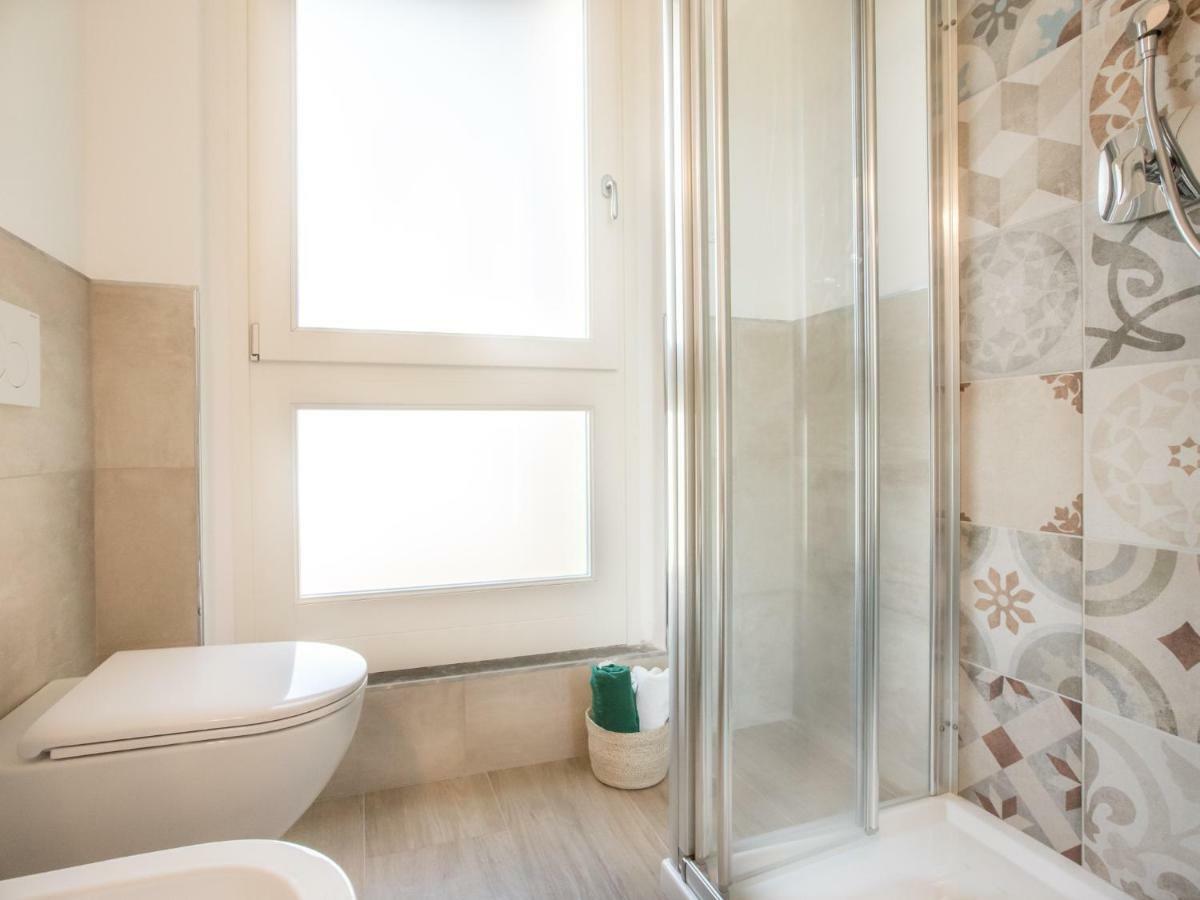 Camera Matrimoniale/Doppia con Letti Singoli con Bagno Privato