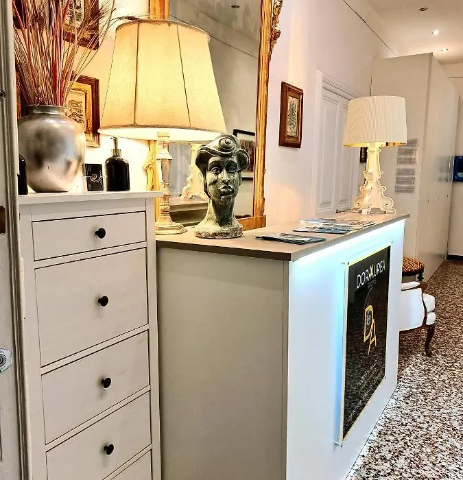 Dora Aurea-1